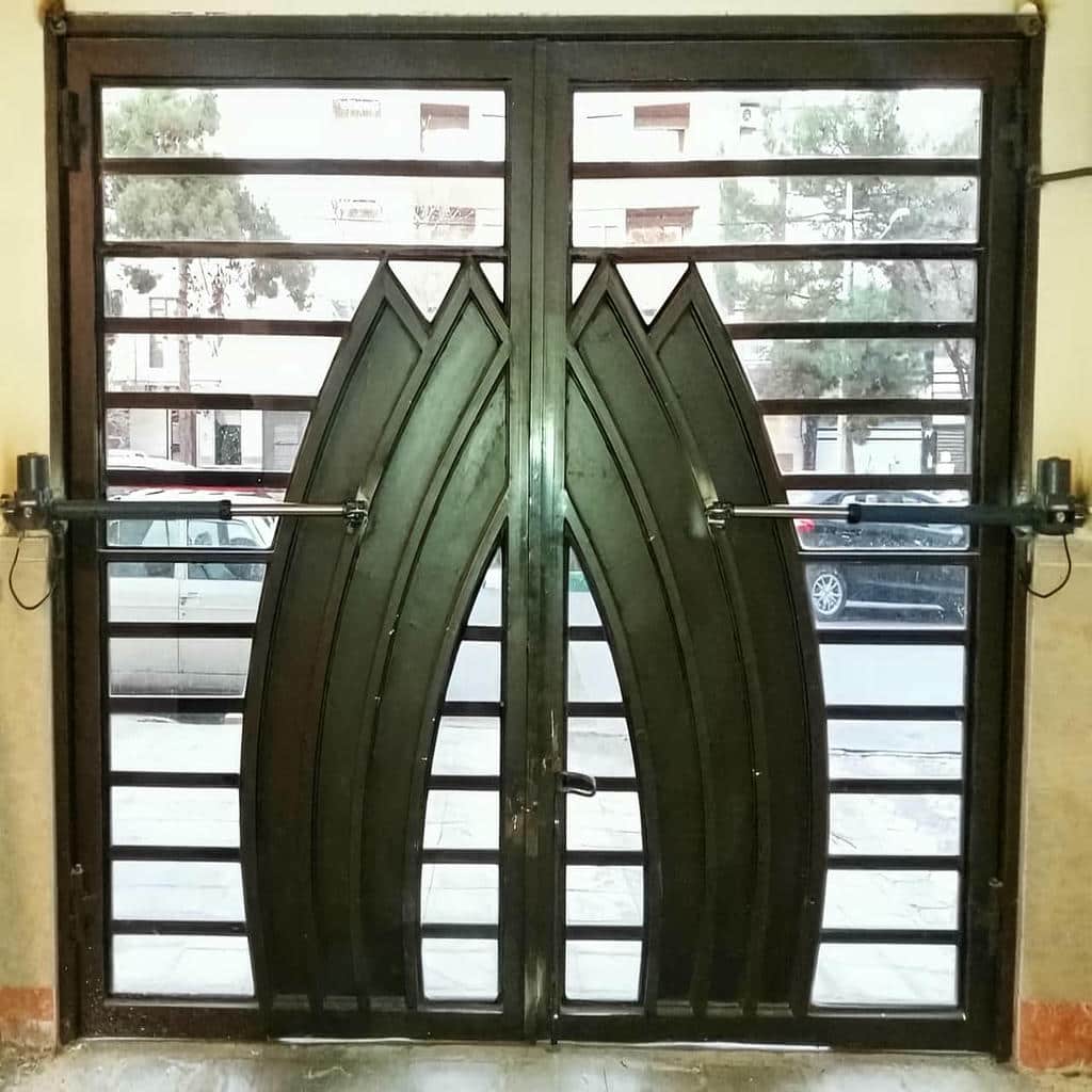 ایمنی جک پارکینگی با فلاشر هشدار