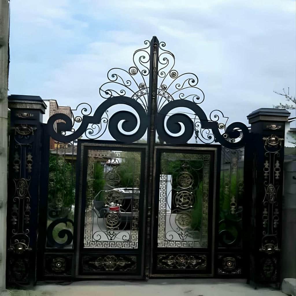 درب حیاط شاسی سنگین با اندازه‌گیری دقیق دهانه