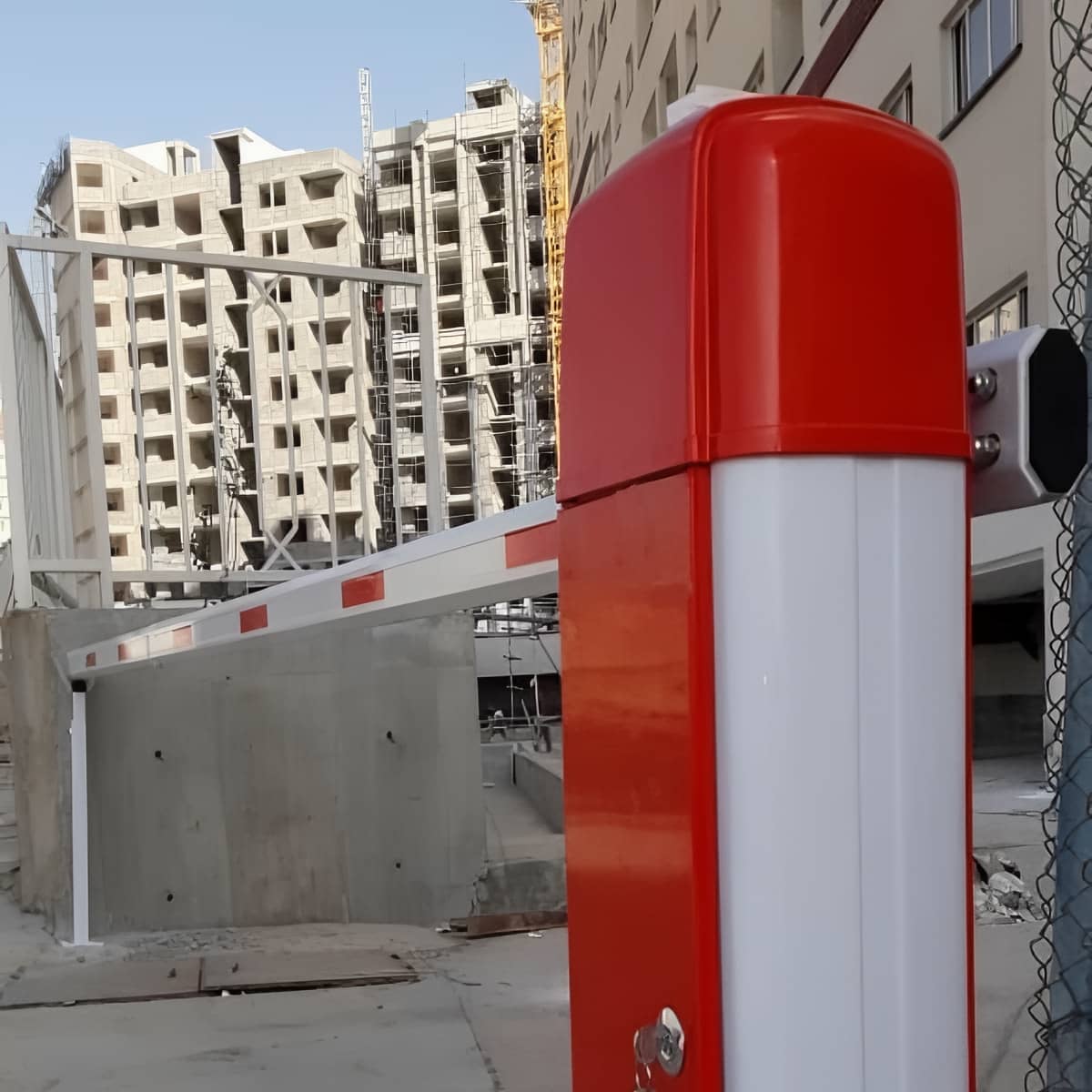 14 نمونه راهبند مجتمع مسکونی پلاک خوان