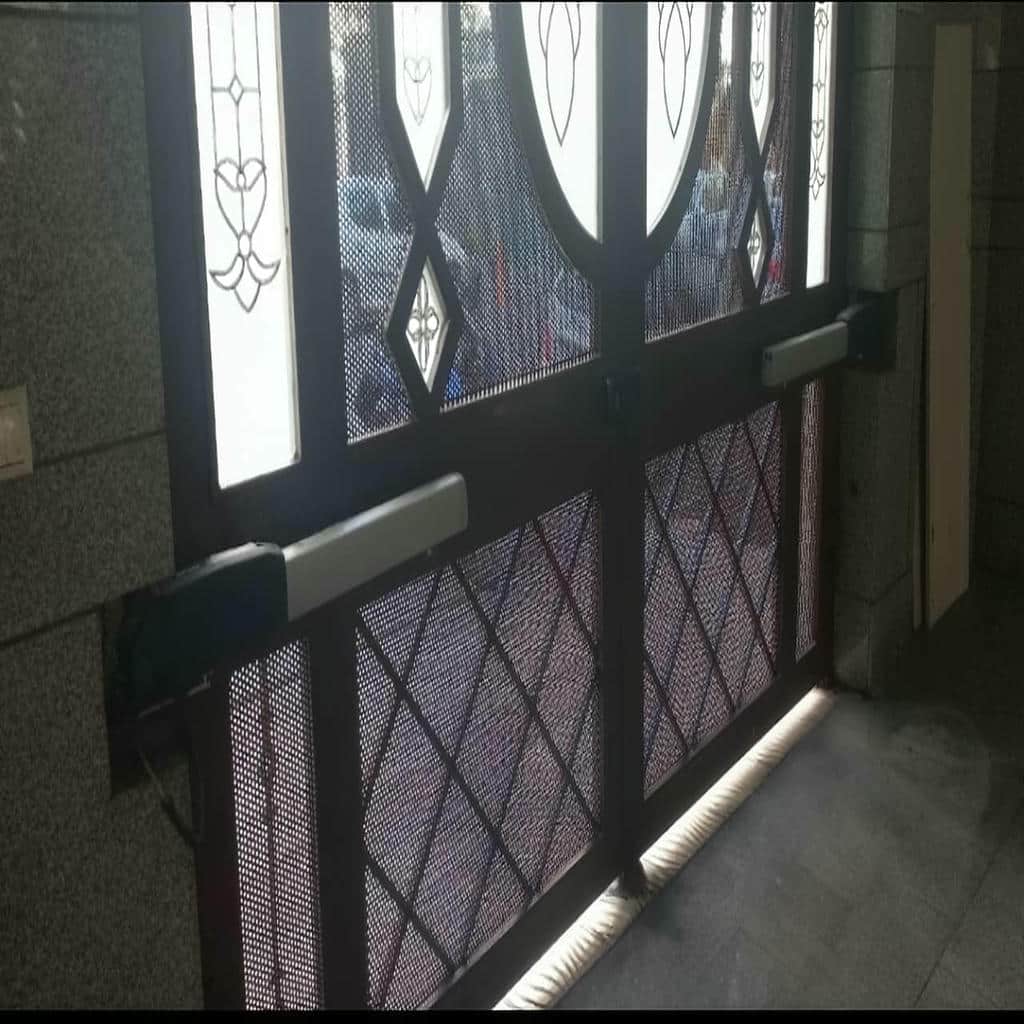 سفارش جک درب پارکینگ لولایی شفت بلند متناسب با فاصله لولا