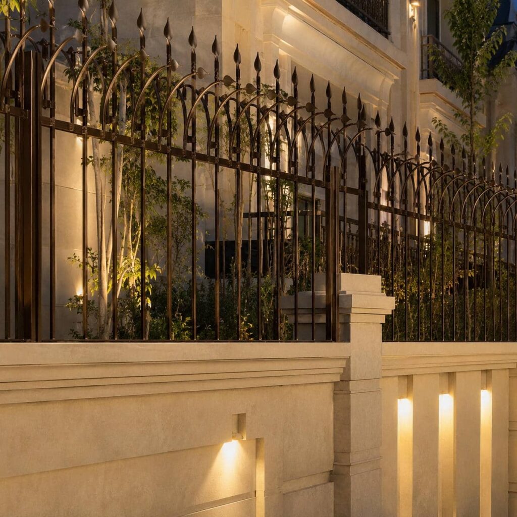 حفاظ دیوار رنگ کوره ای با اندازهگیری دقیق تاج دیوار