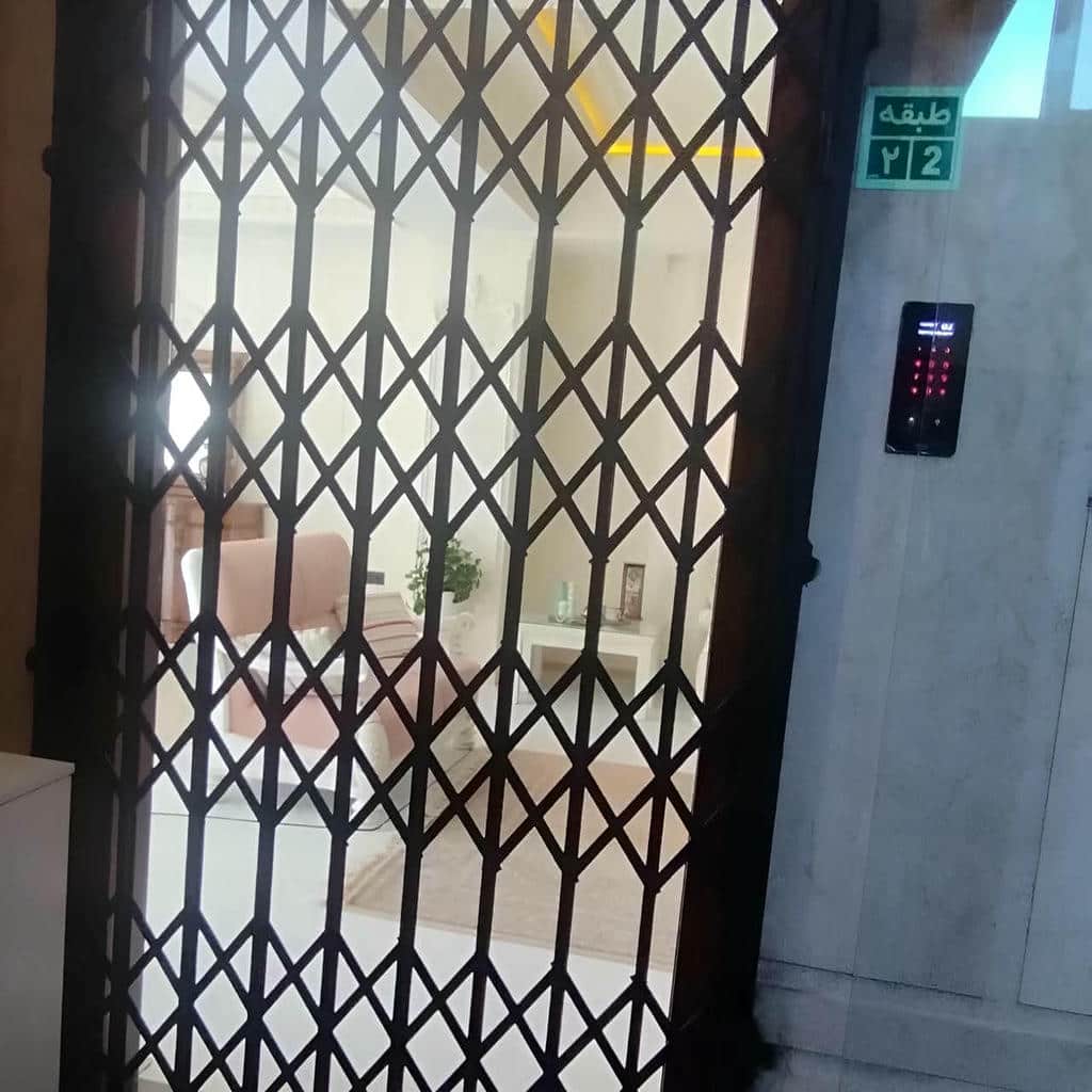 حفاظ ریلی درب هماهنگ با فرفورژه