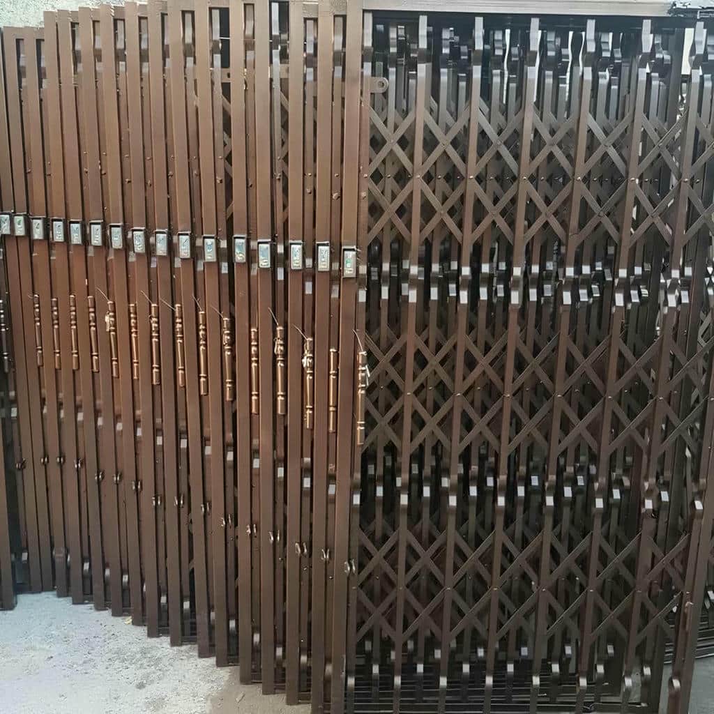 نرده آکاردئونی مناسب ورودی مجتمع نوساز