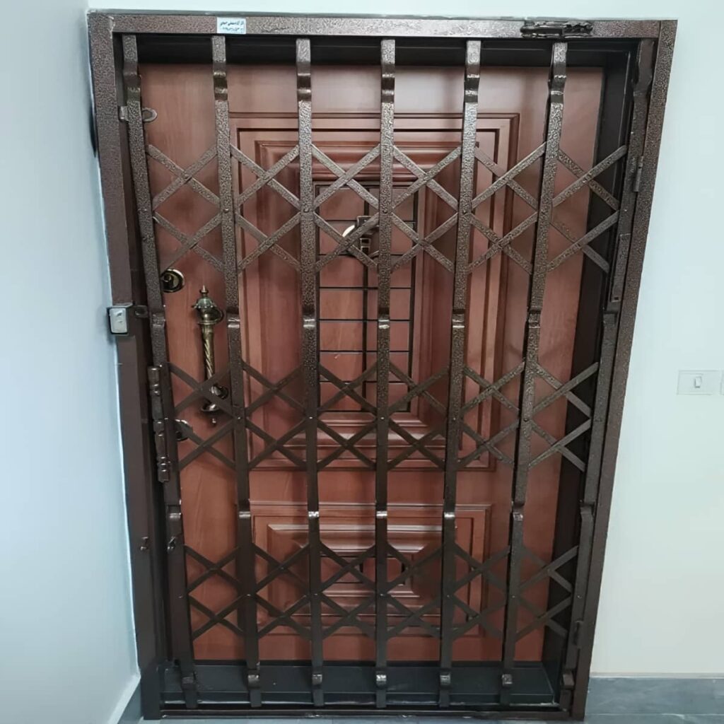 گارد درب آپارتمان فلزی سفارشی