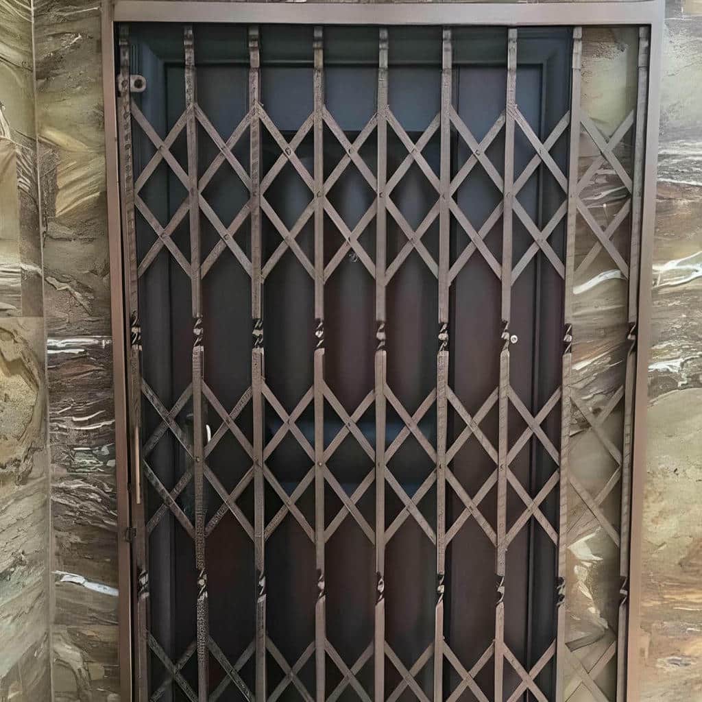 حفاظ درب ضد سرقت دارای گارانتی