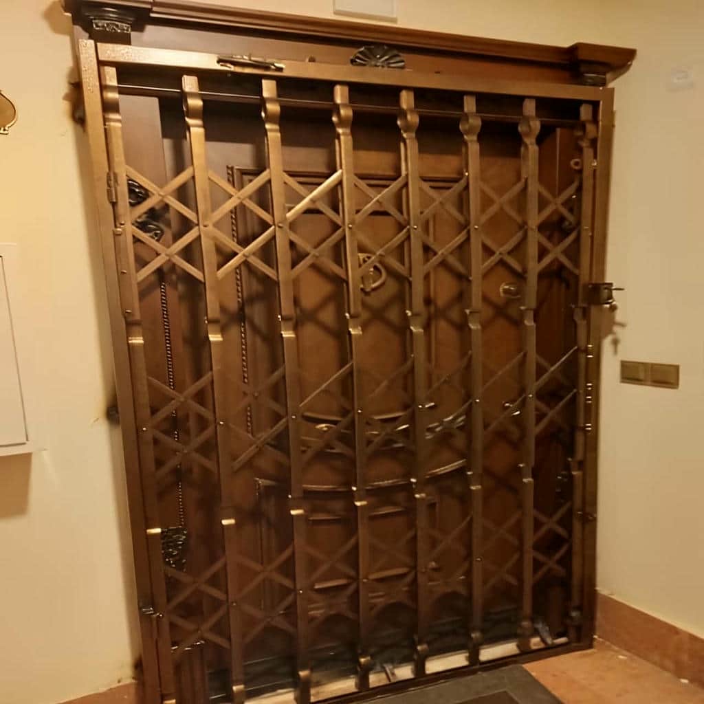 درب آکاردئونی مدل ساده کاربردی