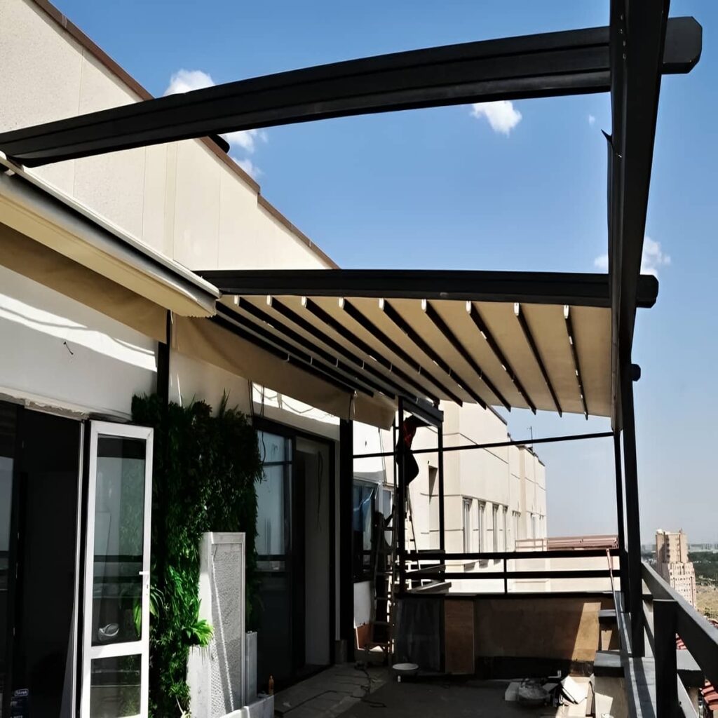 چادر برقی با طراحی متحرک