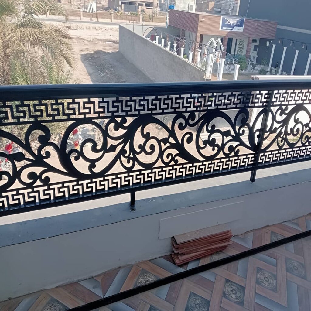 دست انداز راه پله با طراحی مدرن