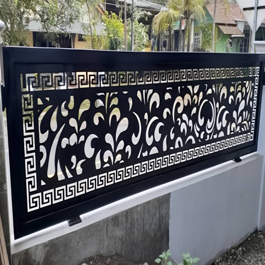 نرده مدرن بالکن مدل فلزی