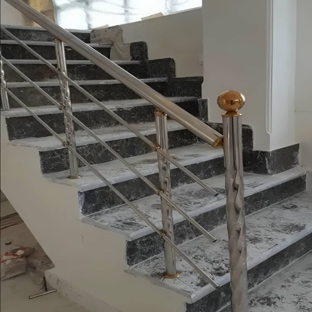 نرده استیل بالکن مناسب تراس