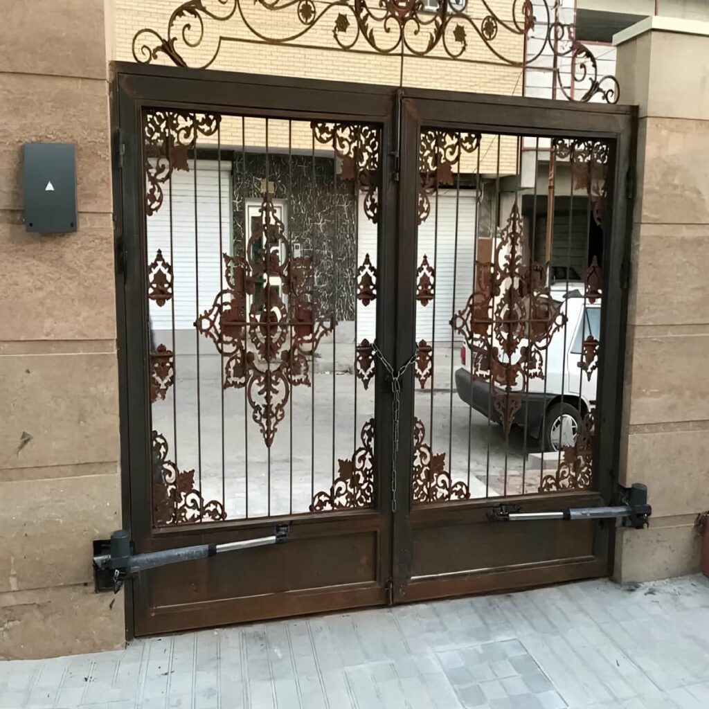 جک درب ویلایی مدل ریلی