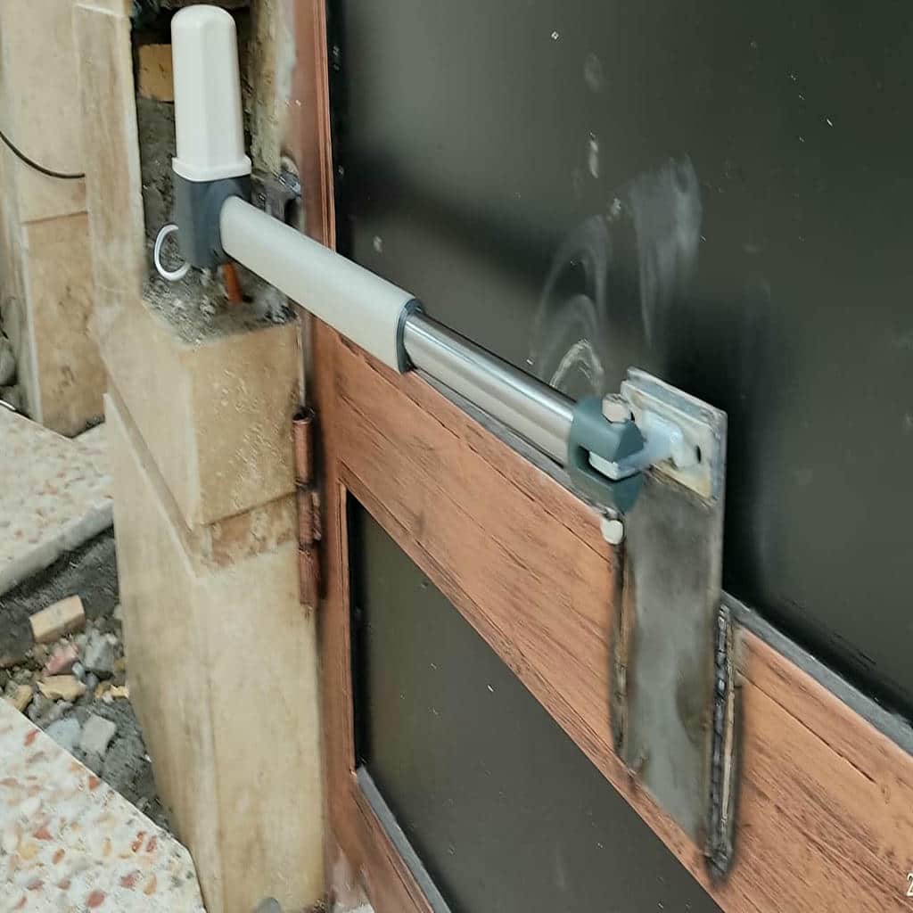 جک تک لنگه مناسب درب پارکینگ جک تک لنگه مناسب درب پارکینگ