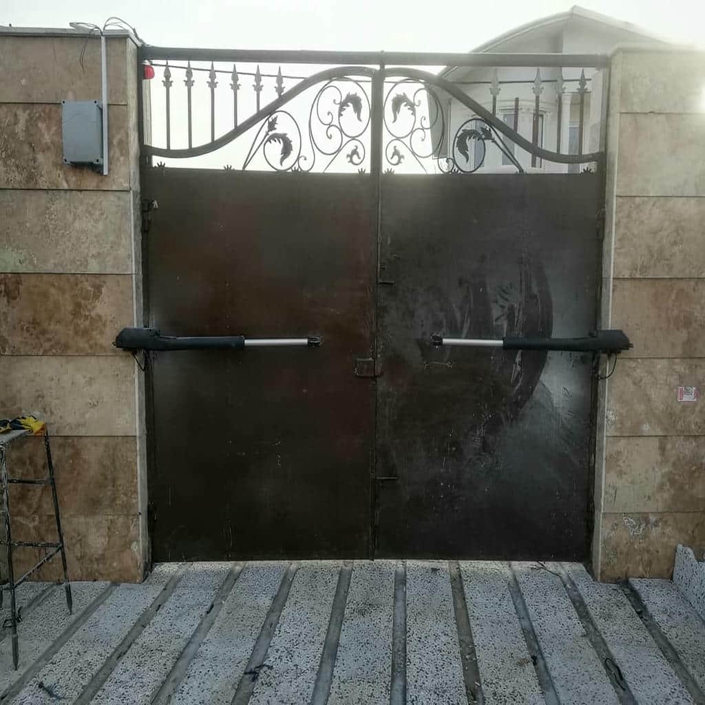 جک درب ویلایی مدل بازویی