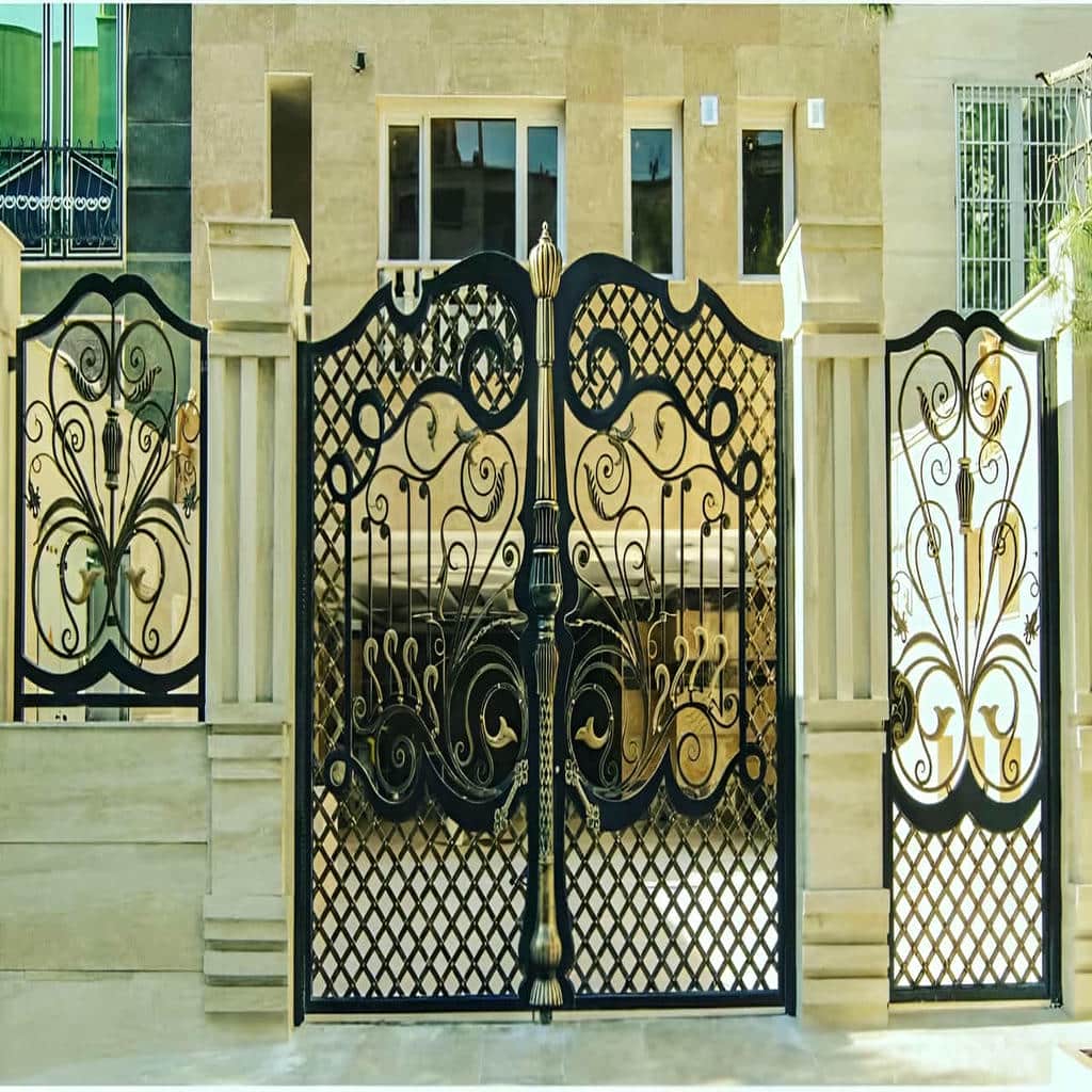 درب حیاط فلزی مناسب نمای خانه درب حیاط فلزی مناسب نمای خانه