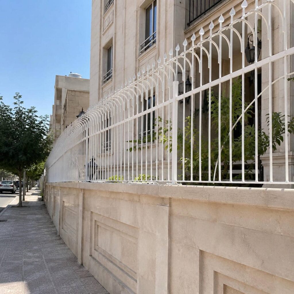 حفاظ سرنیزه ای با جوشکاری دقیق حفاظ سرنیزه ای با جوشکاری دقیق