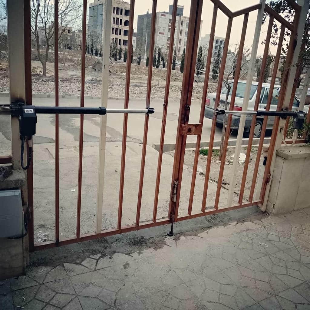 جک پارکینگی فلزی برای ورودی ساختمان