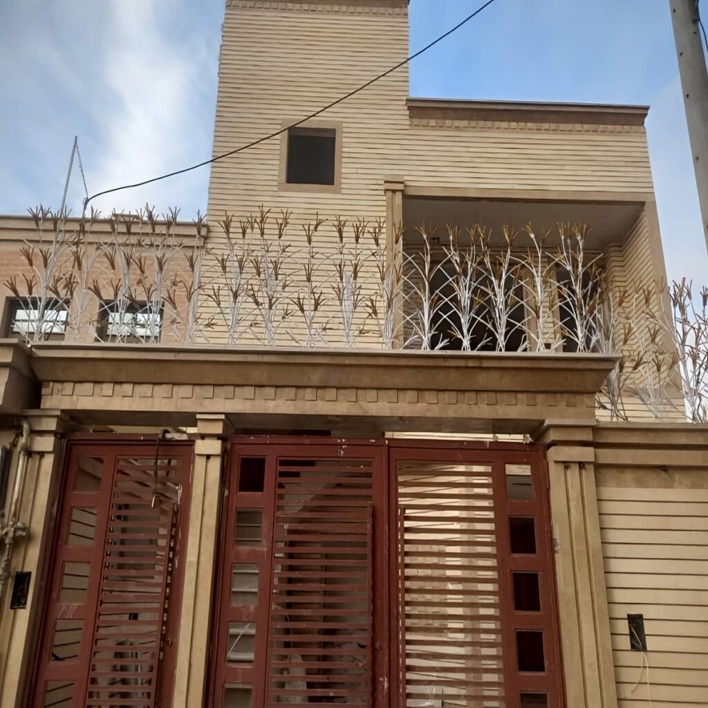 حفاظ دیوار استان قم رنگ مشکی پوشش شده