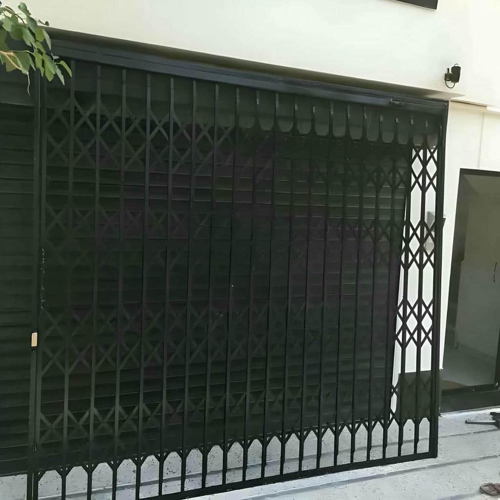درب آکاردئونی تبریز با مدل سفارشی