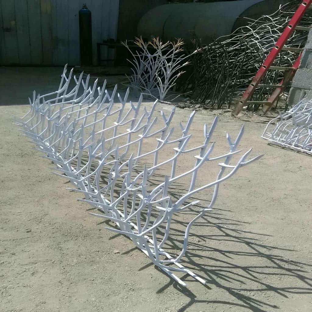 نرده روی دیوار شاخ گوزنی نرده روی دیوار شاخ گوزنی