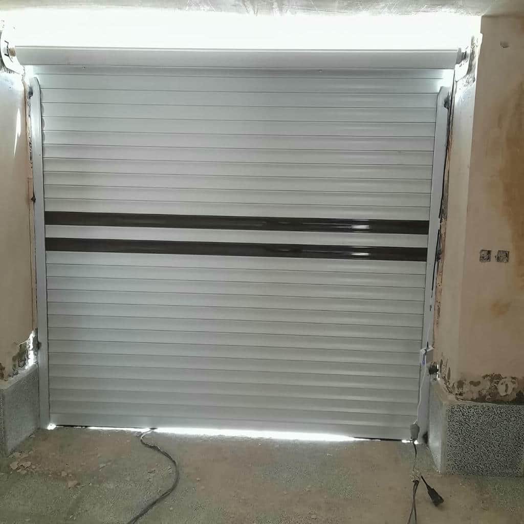 کرکره برقی استان خراسان رضوی تیغه آلومینیومی ورودی مرکز تخصصی کرکره برقی در استان خراسان رضوی